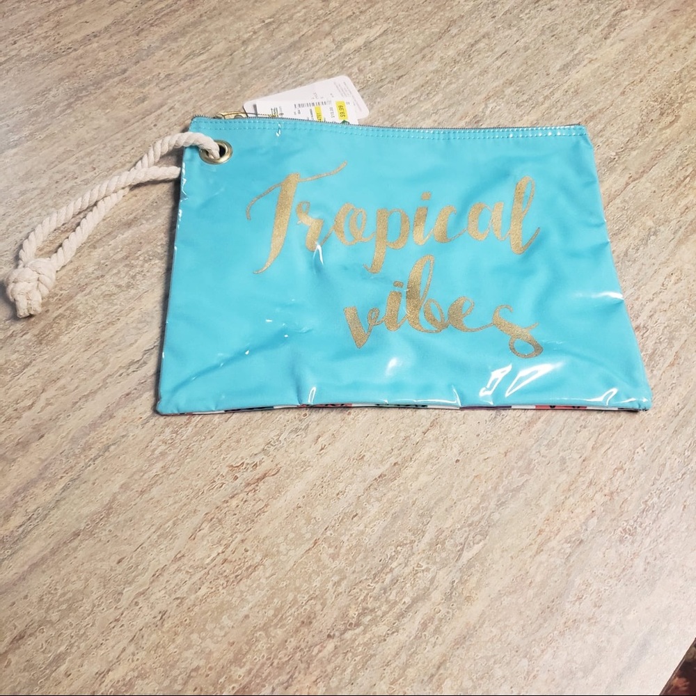 NWT Tropical vibes bikini bag